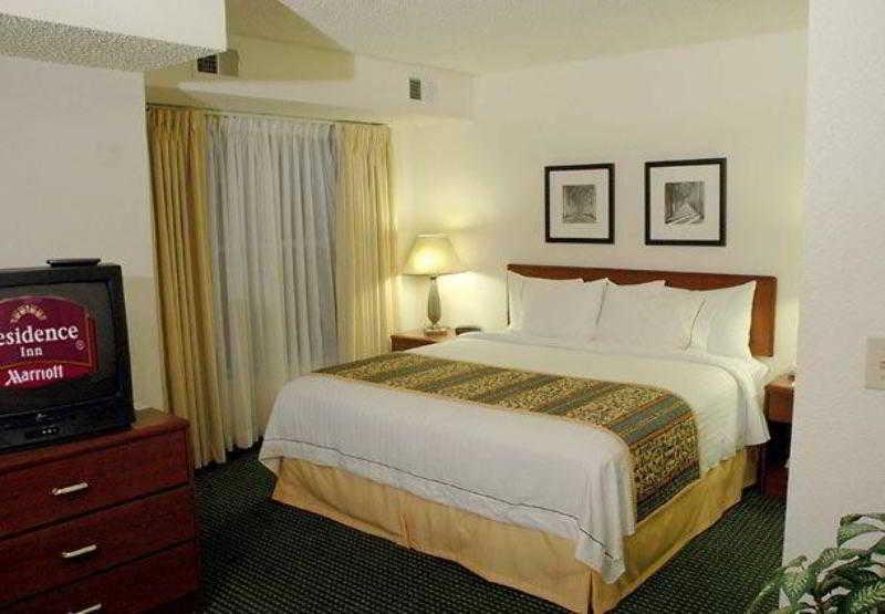 Residence Inn Sacramento Ранчо Кордова Номер фото
